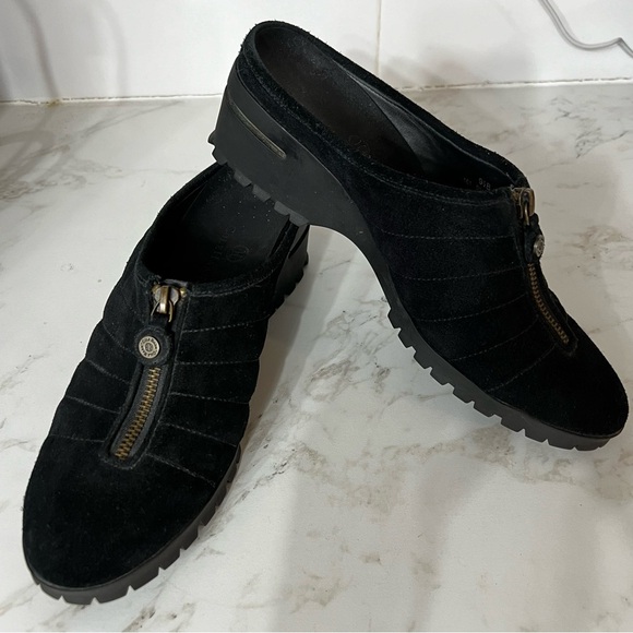 Cole Haan x Nike Air Collab Womens Clogs sz 9.5 Suede Waterproof Shoes Mules - Picture 1 of 12